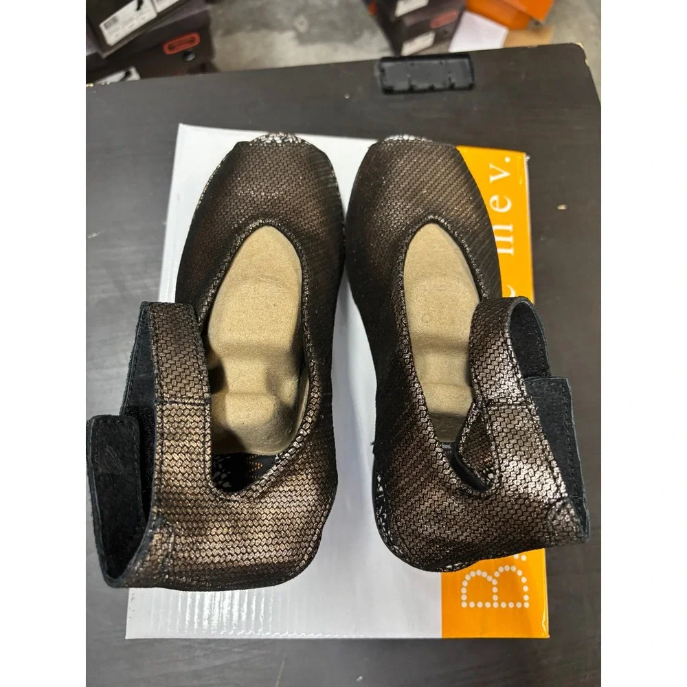 Bernie Mev Mely Black Rose Gold Metallic Wedge Sandals Size 36 US 5-5.5